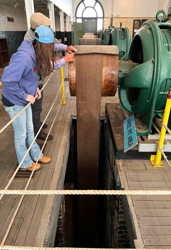 Figure 1. A high school senior, as part of a two-week internship with LIHI, gets a history and engineering lesson at Pawtucket Hydropower in Rhode Island (source: LIHI)